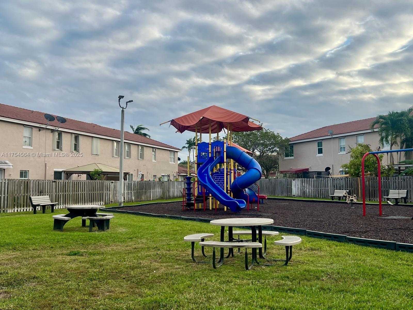 Small Image of 27480 SOUTH WEST 137 CT #27480, Homestead Number 29