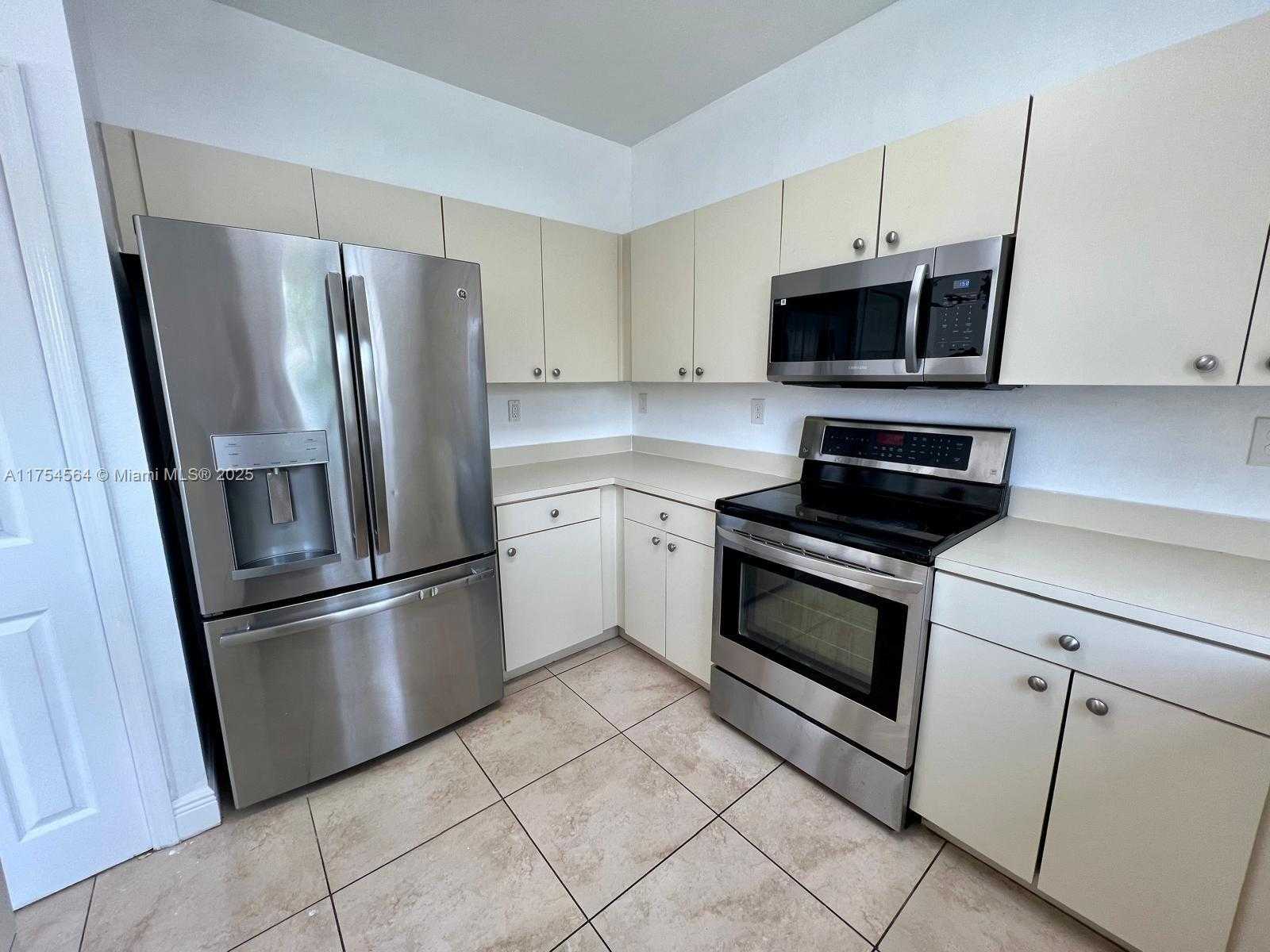 Small Image of 27480 SOUTH WEST 137 CT #27480, Homestead Number 9