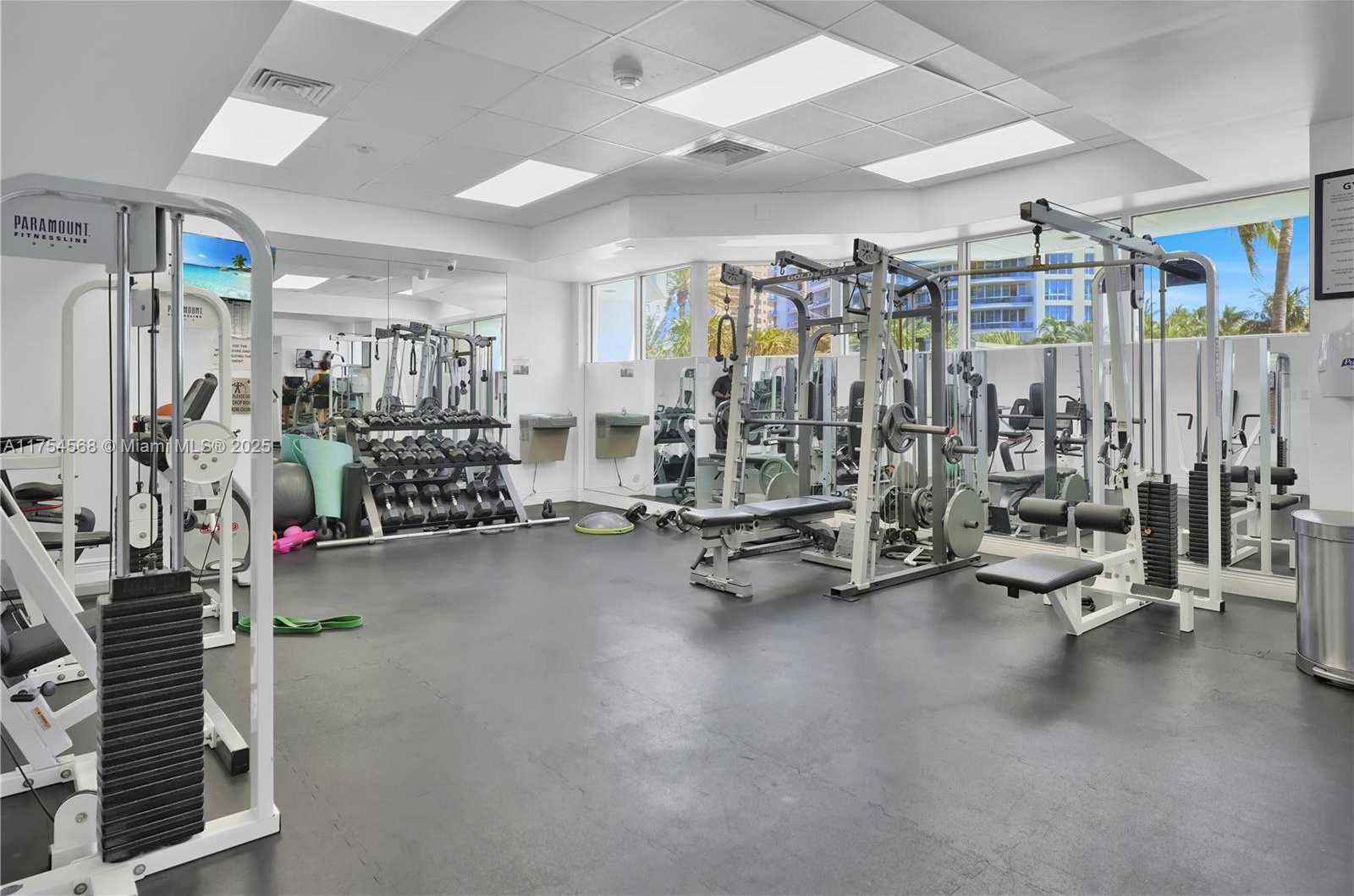 Small Image of 5900 Collins Ave, Miami Beach, FL 33140, USA Number 24