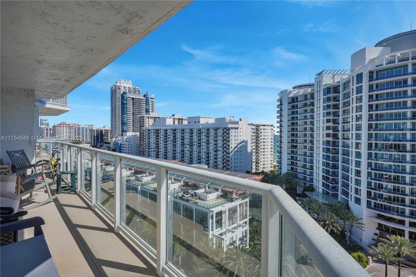 Small Image of 5900 Collins Ave, Miami Beach, FL 33140, USA Number 5