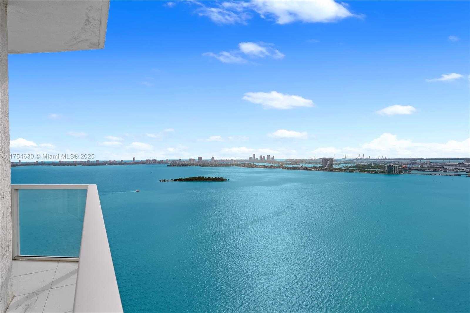 Small Image of 665 NE 25th St, Miami, FL 33137, USA Number 26