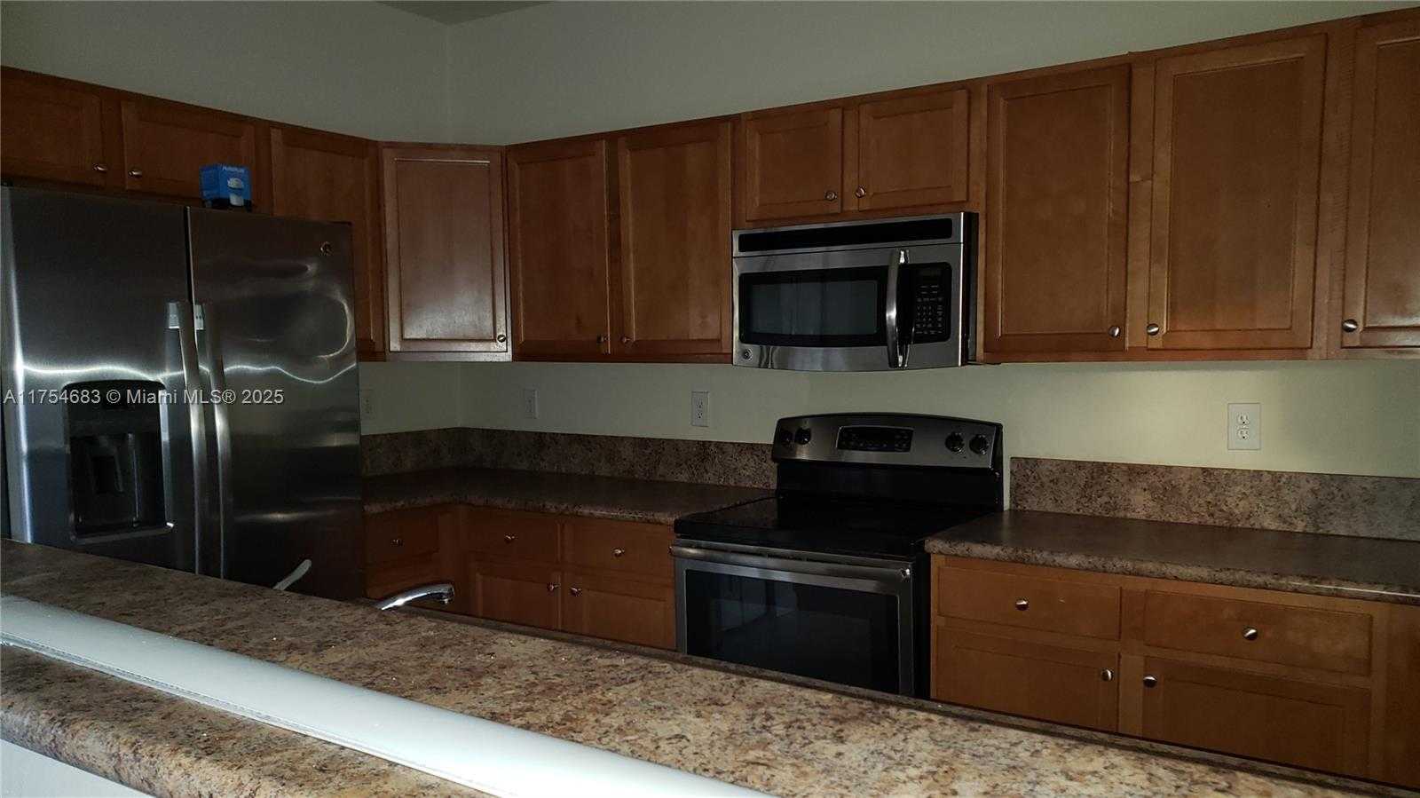 Small Image of 3544 WEST 88TH TER #1, Hialeah Number 6