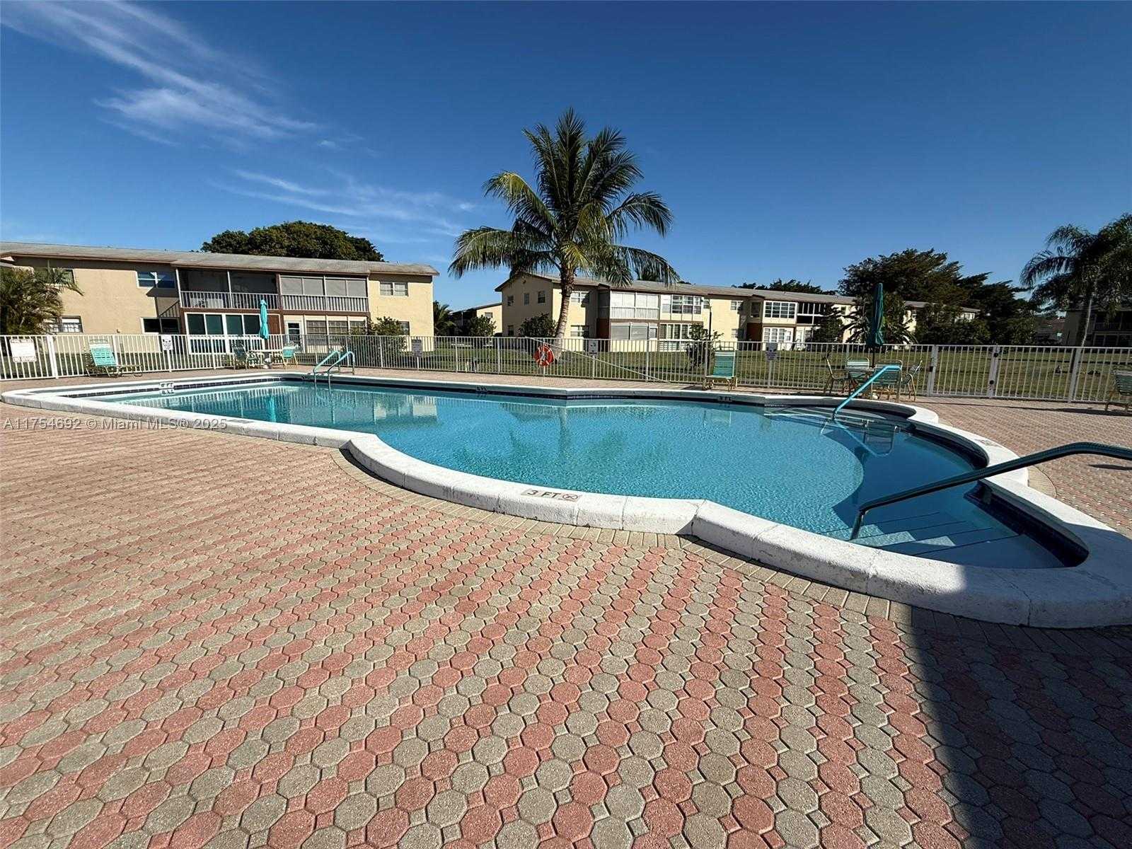 Small Image of 7205 WEST ATLANTIC BLVD #201, Margate Number 27