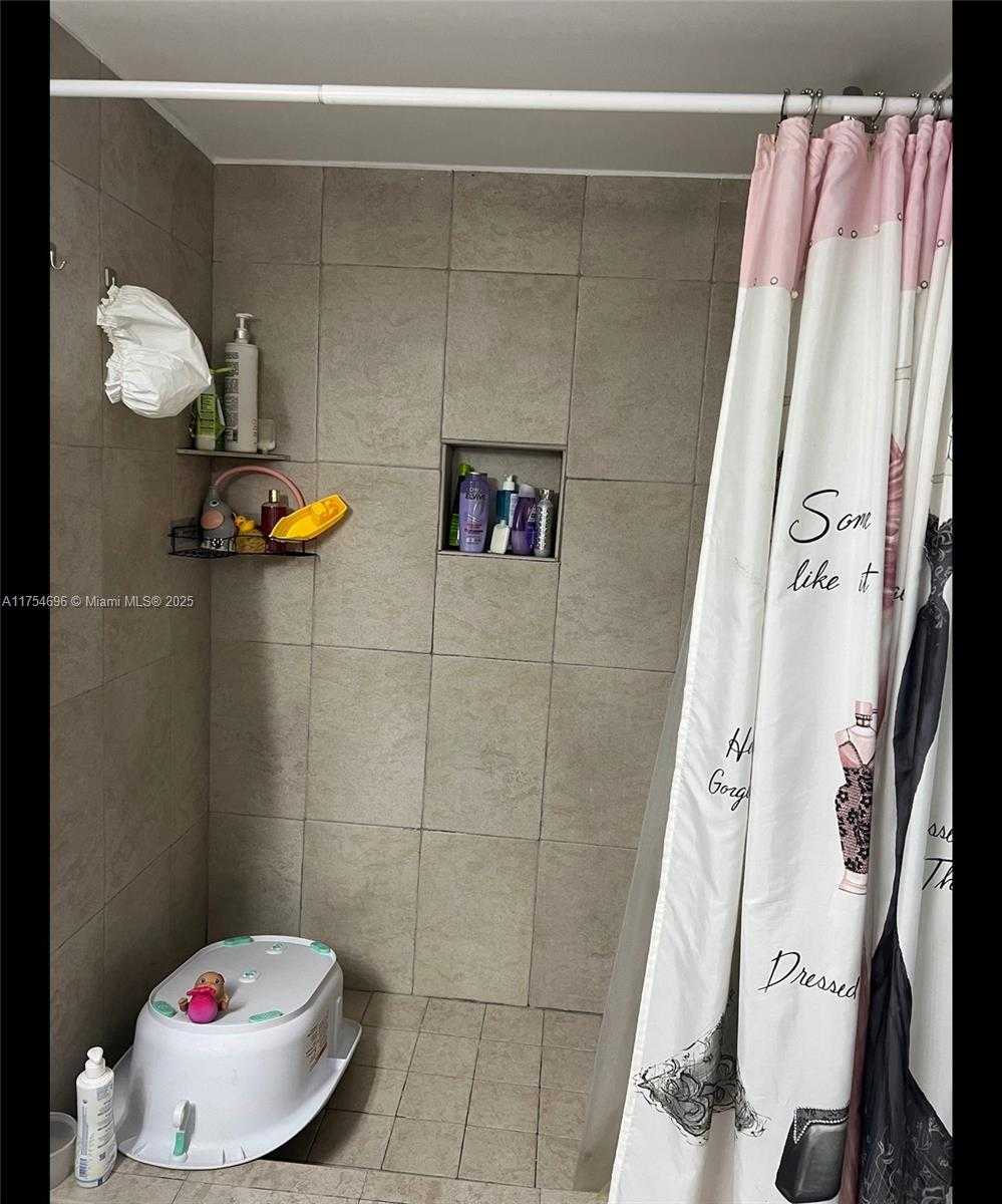 Small Image of 10249 NORTH WEST 9TH ST CIR #102-8, Miami Number 10