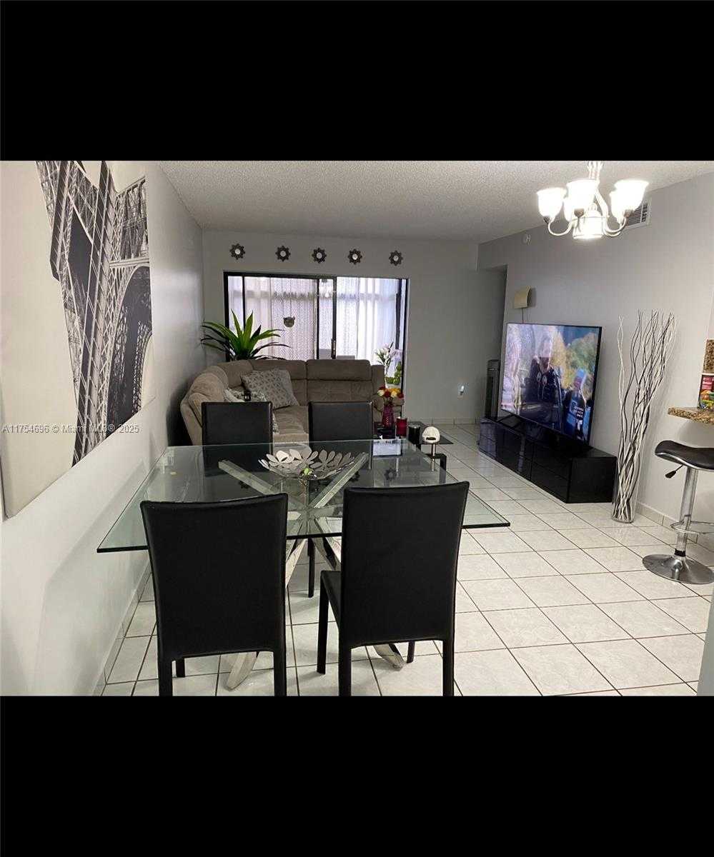 Small Image of 10249 NORTH WEST 9TH ST CIR #102-8, Miami Number 3
