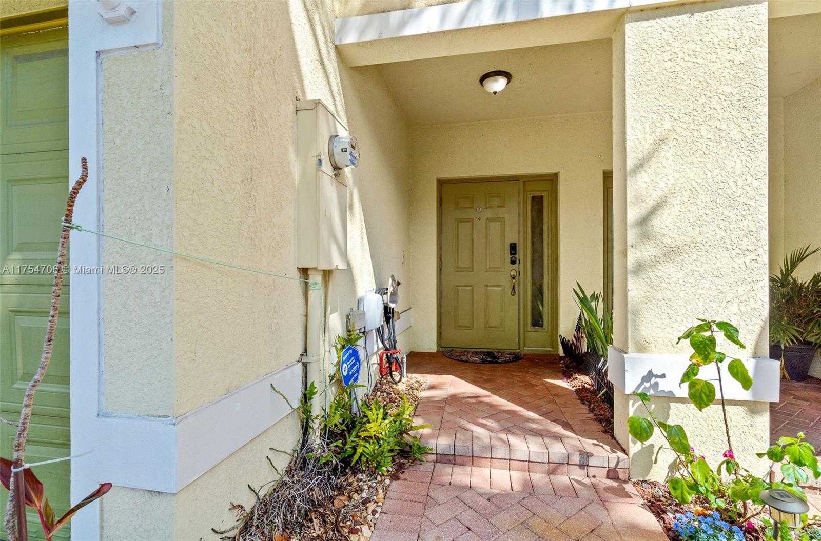 Small Image of 2429 NORTH WEST 31ST CT #2429, Oakland Park Number 2