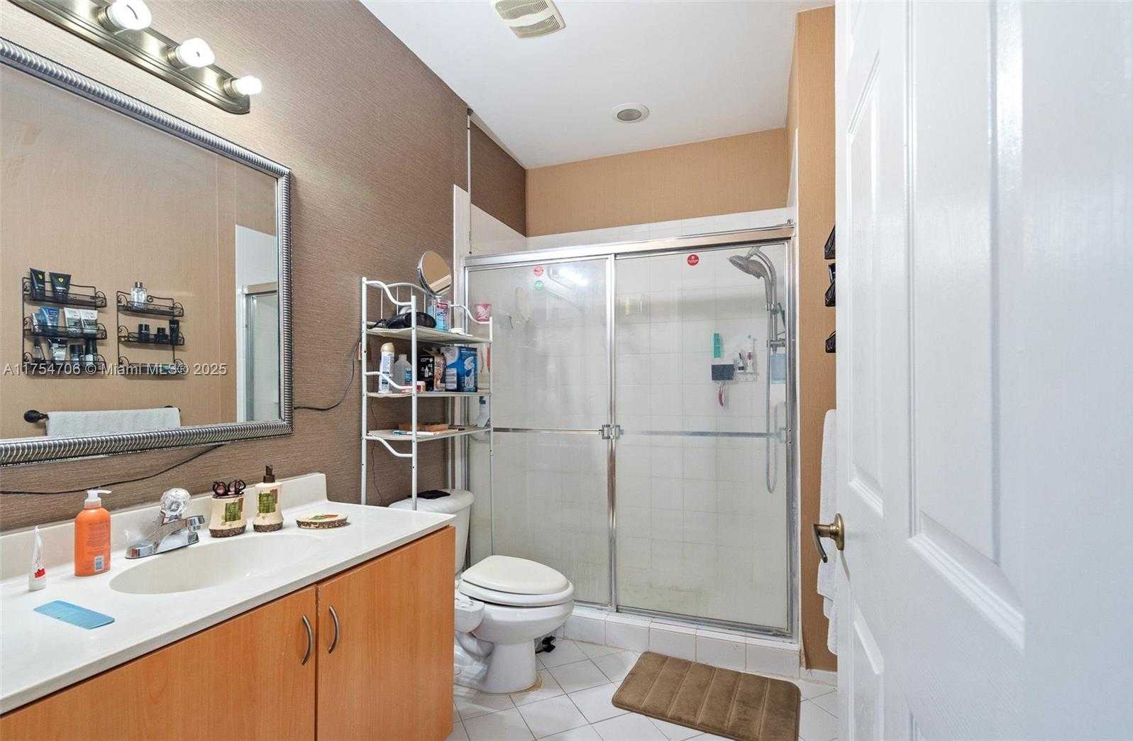 Small Image of 2429 NORTH WEST 31ST CT #2429, Oakland Park Number 22