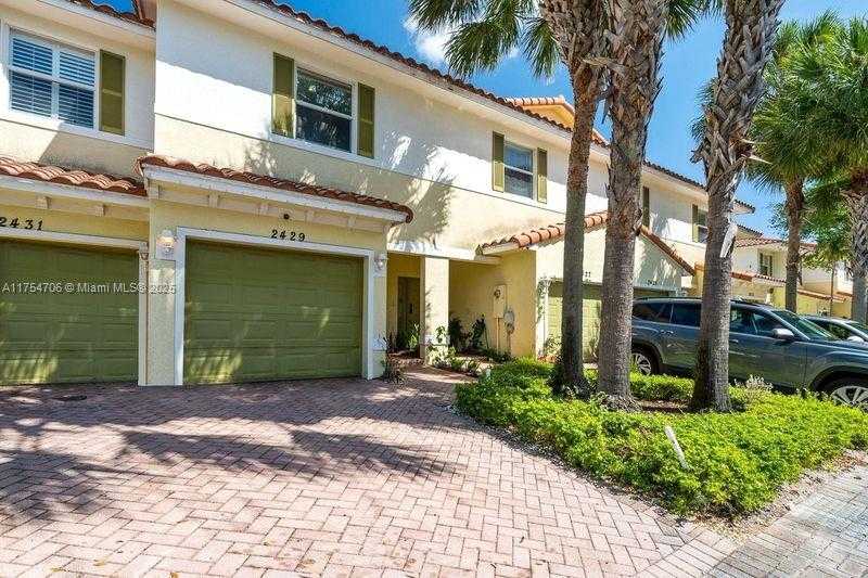 Small Image of 2429 NORTH WEST 31ST CT #2429, Oakland Park Number 28