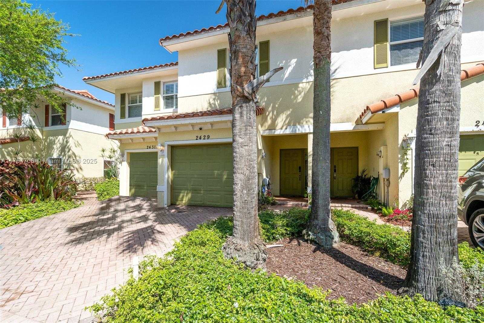 Small Image of 2429 NORTH WEST 31ST CT #2429, Oakland Park Number 29