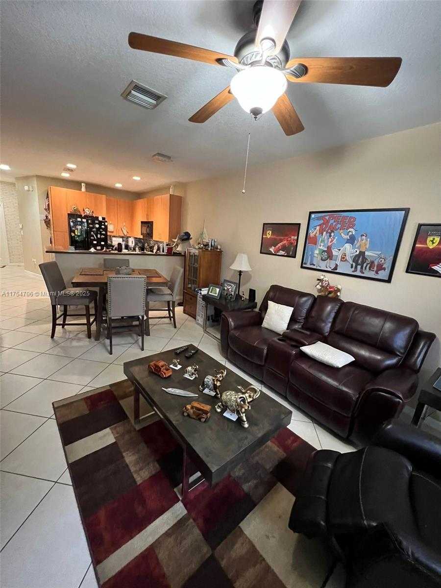 Small Image of 2429 NORTH WEST 31ST CT #2429, Oakland Park Number 42