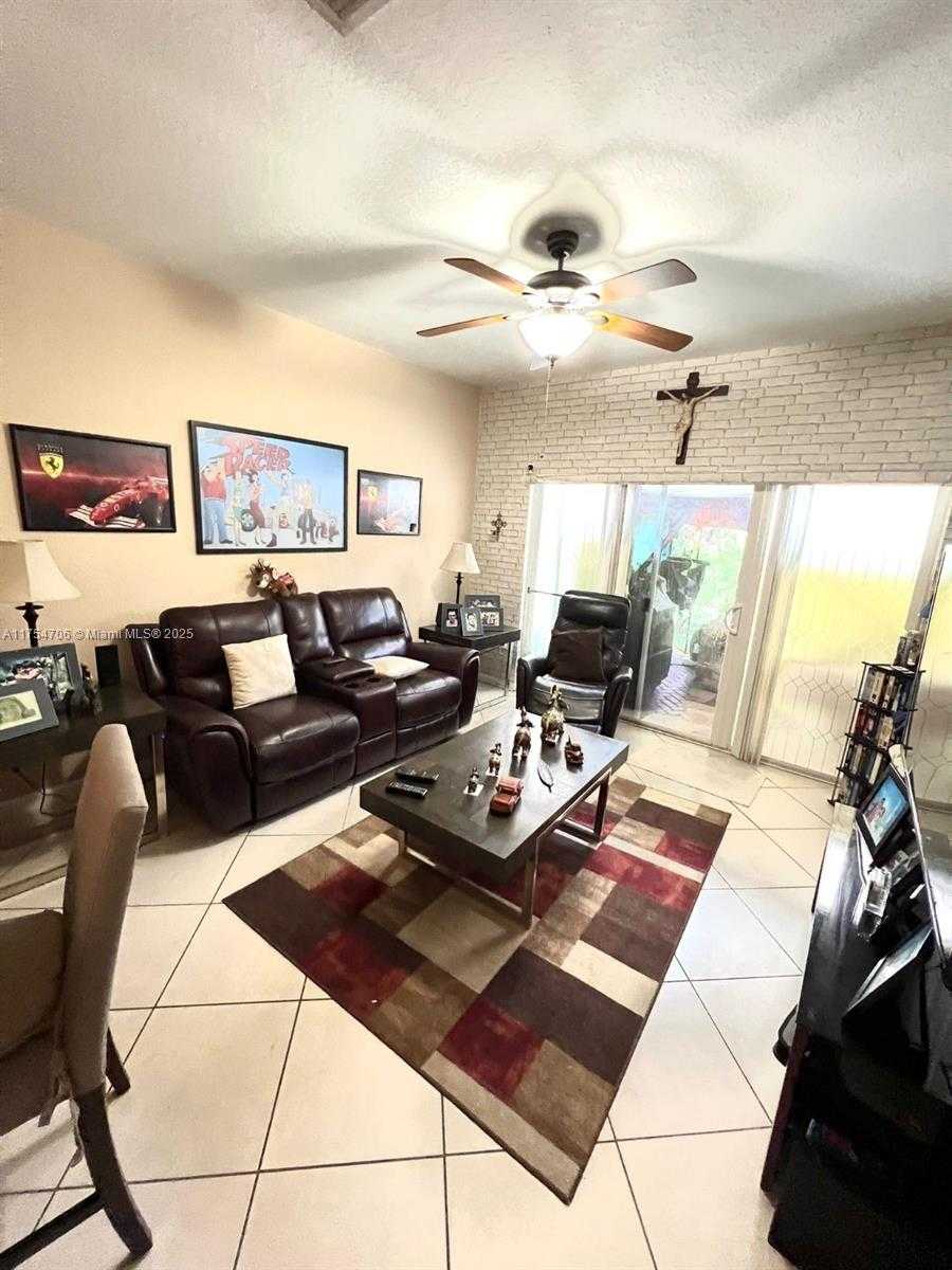 Small Image of 2429 NORTH WEST 31ST CT #2429, Oakland Park Number 43