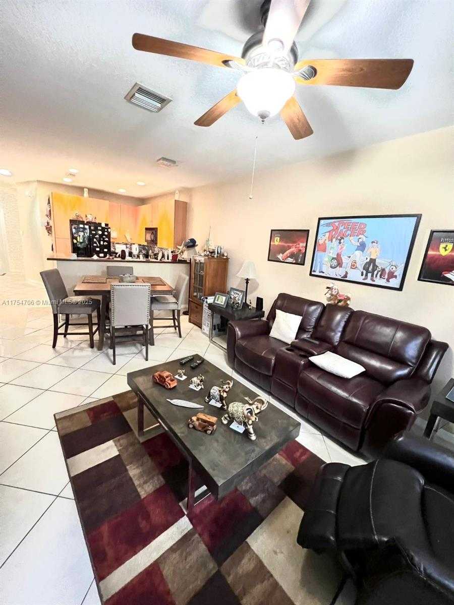 Small Image of 2429 NORTH WEST 31ST CT #2429, Oakland Park Number 45