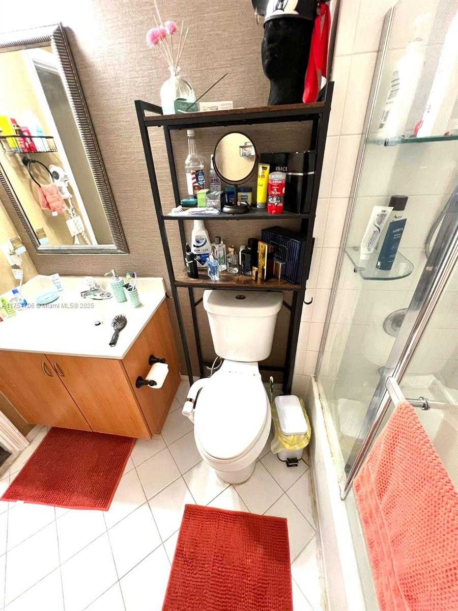 Small Image of 2429 NORTH WEST 31ST CT #2429, Oakland Park Number 54