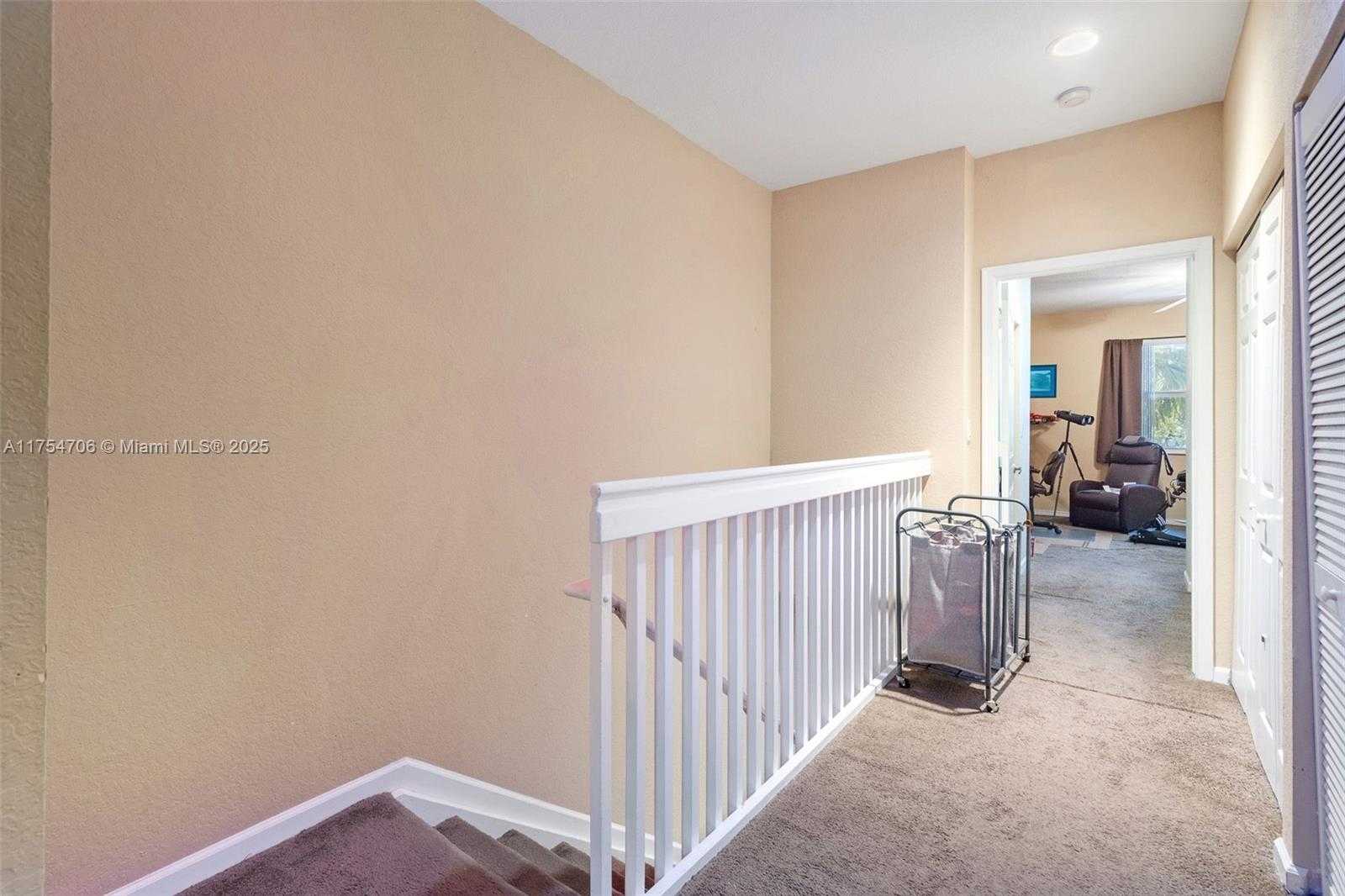 Small Image of 2429 NORTH WEST 31ST CT #2429, Oakland Park Number 6