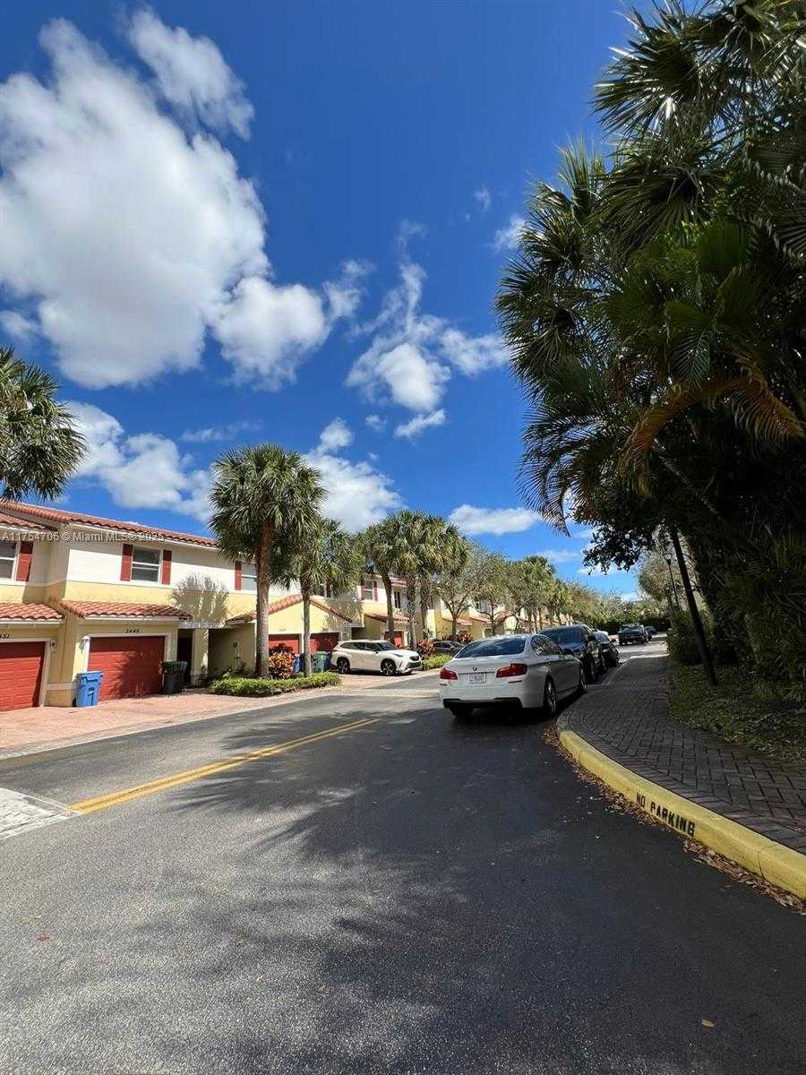 Small Image of 2429 NORTH WEST 31ST CT #2429, Oakland Park Number 73