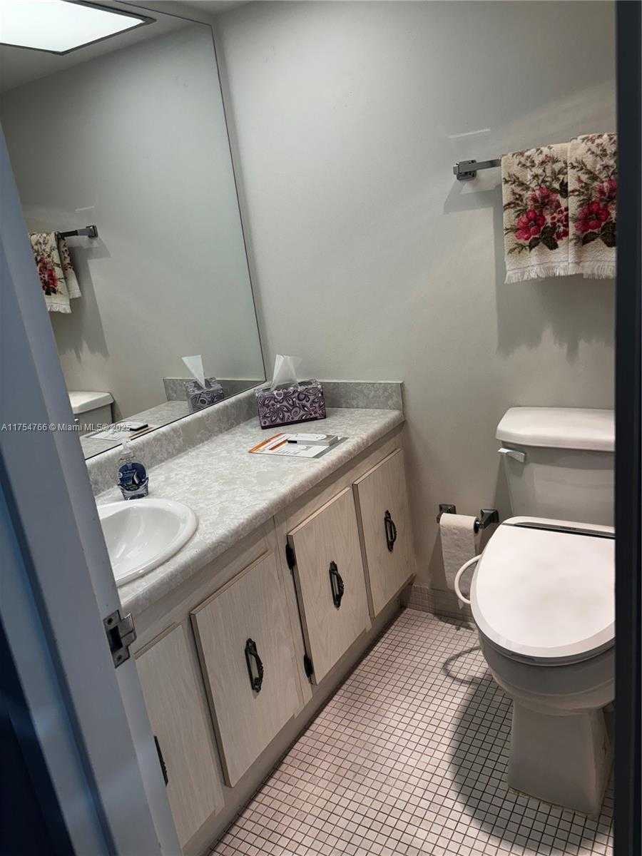 Small Image of 301 174TH ST #2217, Sunny Isles Beach Number 16