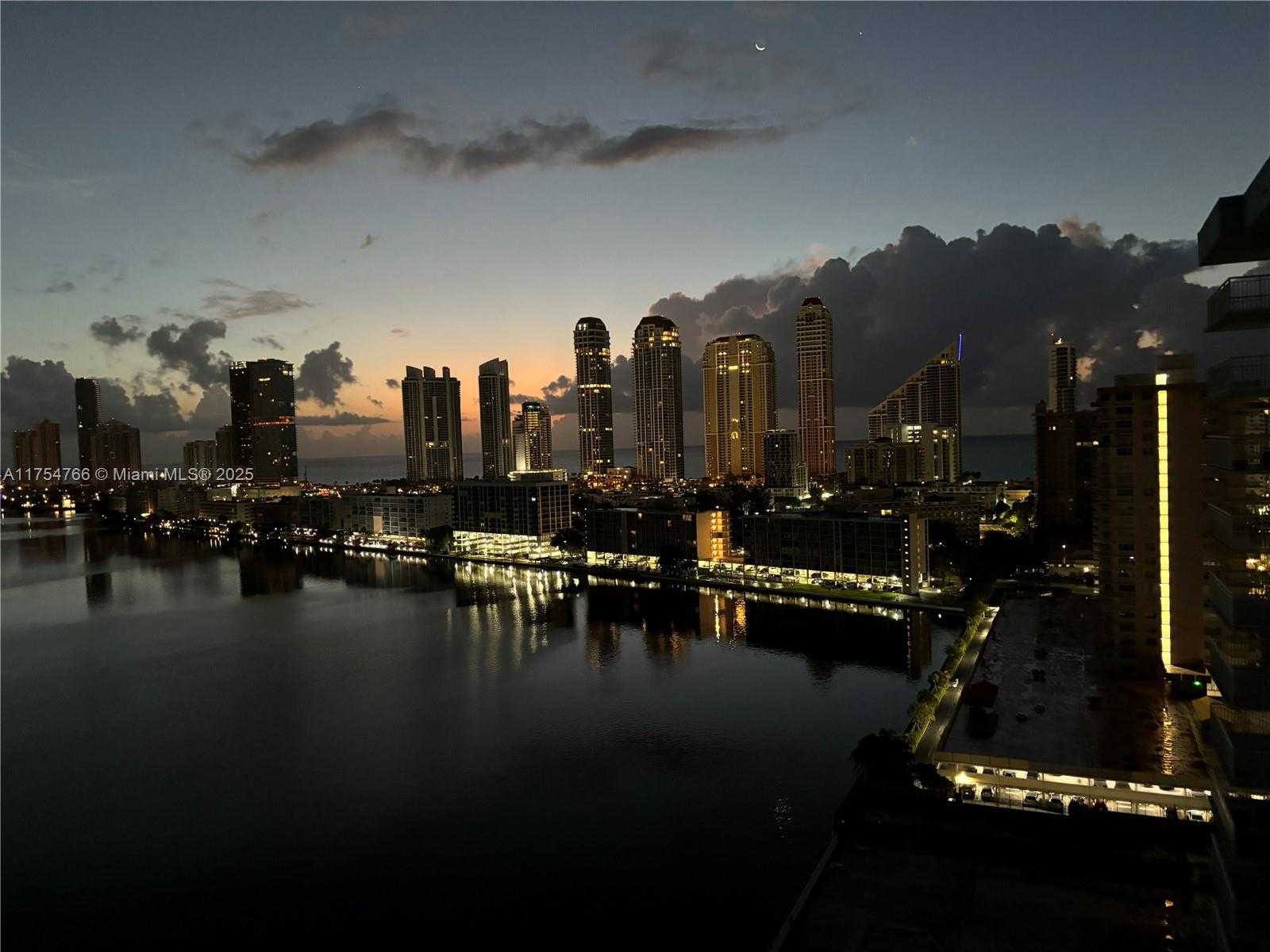 Small Image of 301 174TH ST #2217, Sunny Isles Beach Number 29