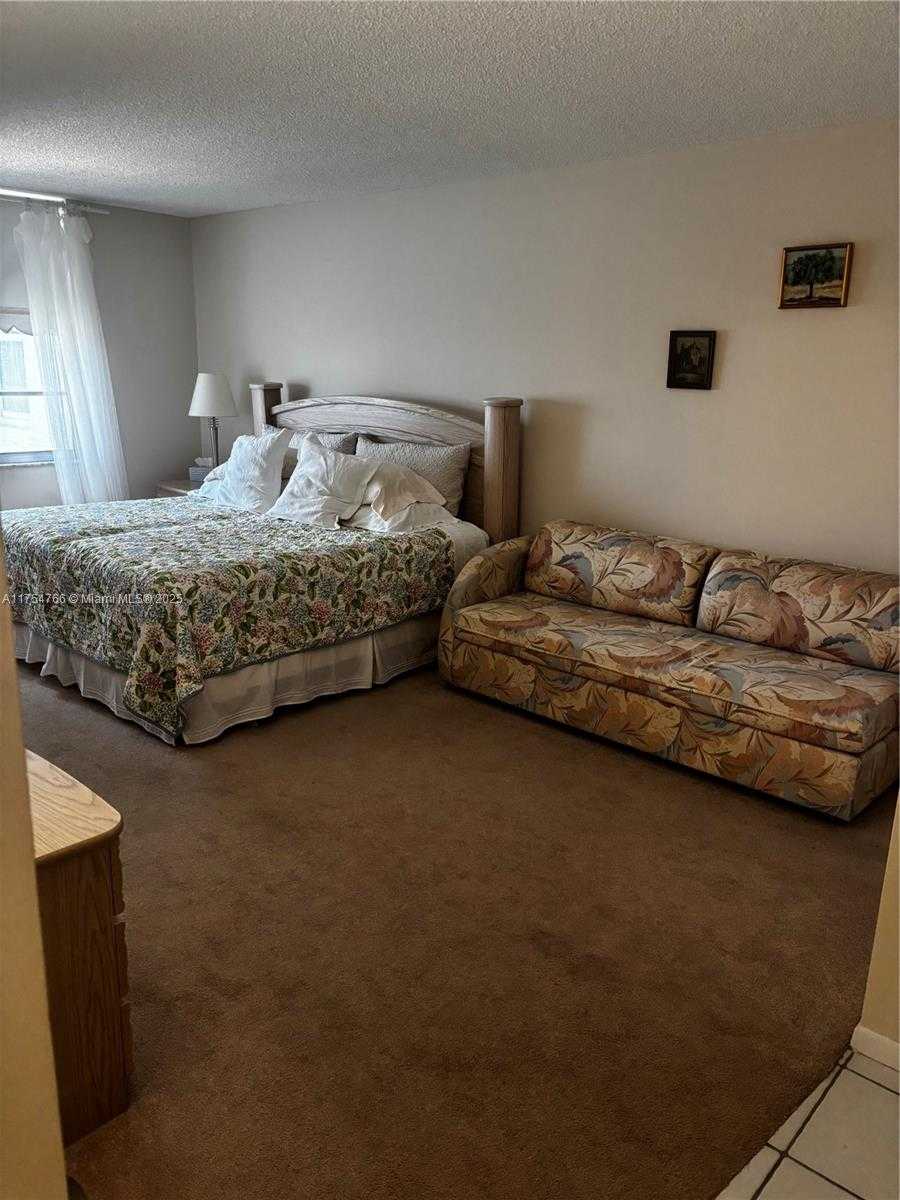 Small Image of 301 174TH ST #2217, Sunny Isles Beach Number 7