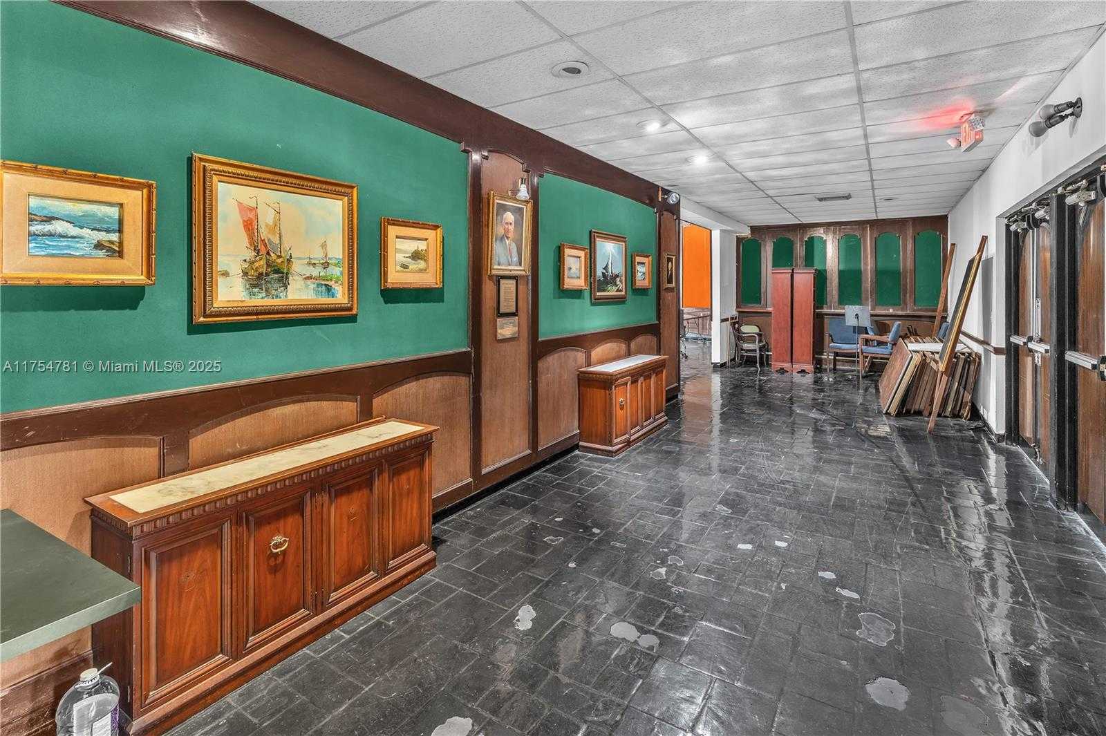 Small Image of 2905 POINT EAST DR #L311, Aventura Number 17