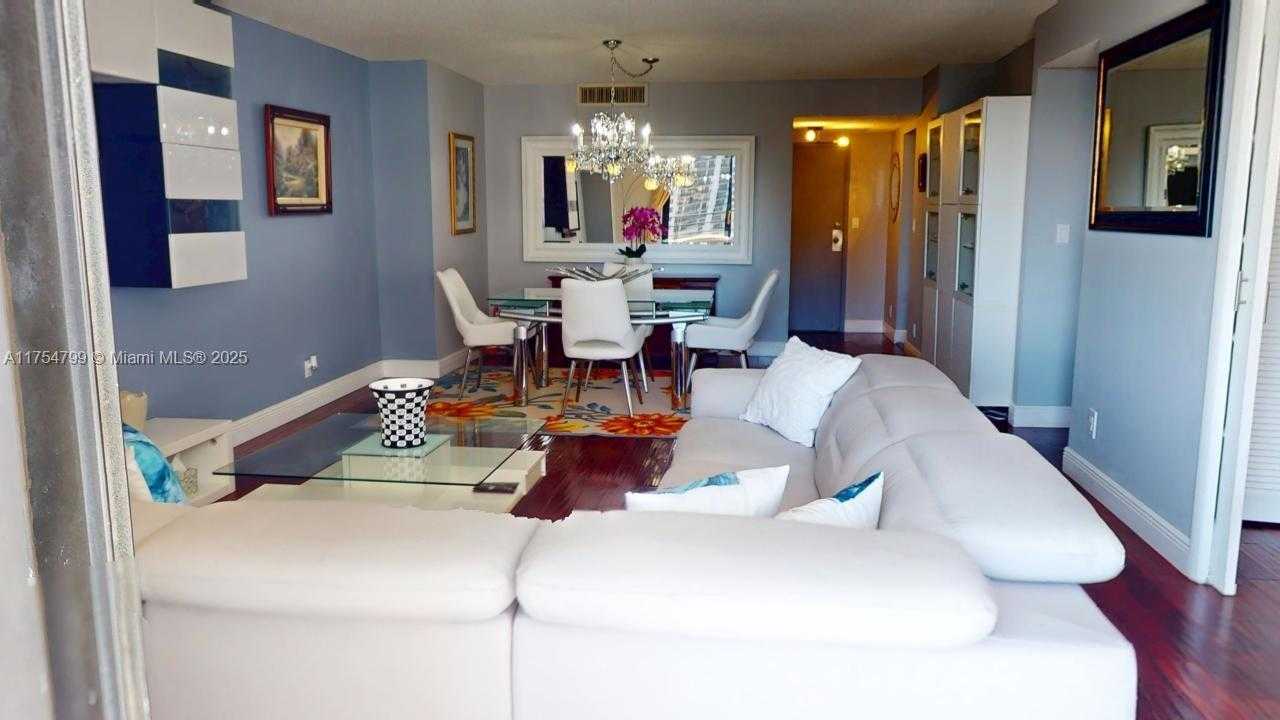 Small Image of 2500 PARKVIEW DR #1217, Hallandale Beach Number 10
