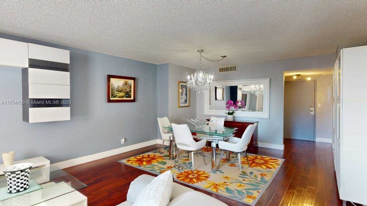 Small Image of 2500 PARKVIEW DR #1217, Hallandale Beach Number 12