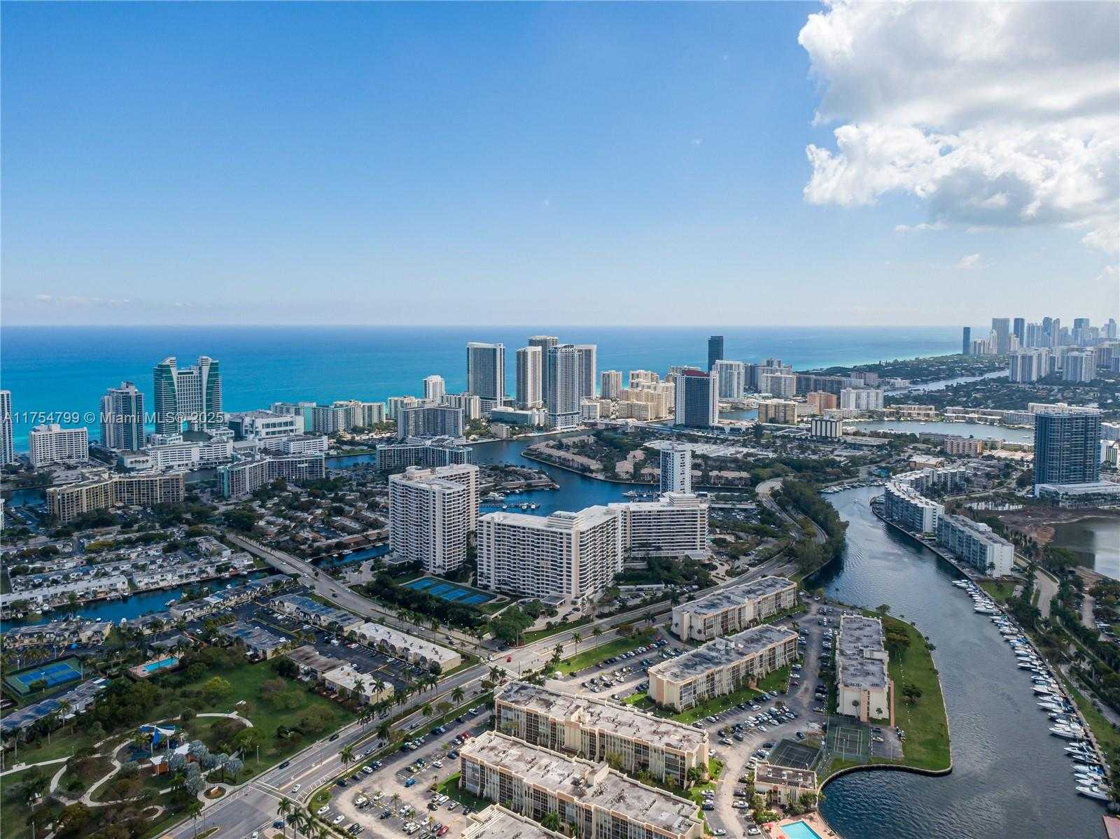 Small Image of 2500 PARKVIEW DR #1217, Hallandale Beach Number 50