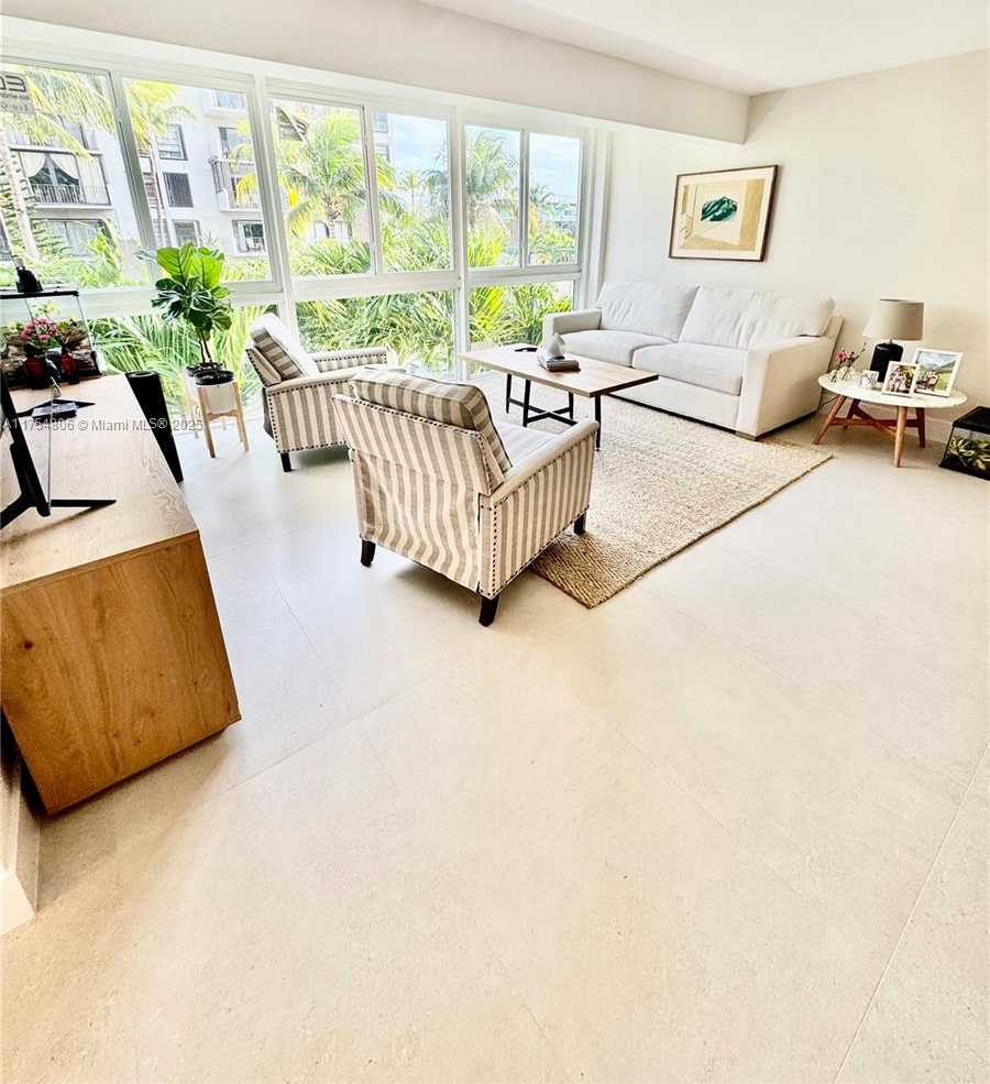 Small Image of 555 CRANDON BLVD #32, Key Biscayne Number 3