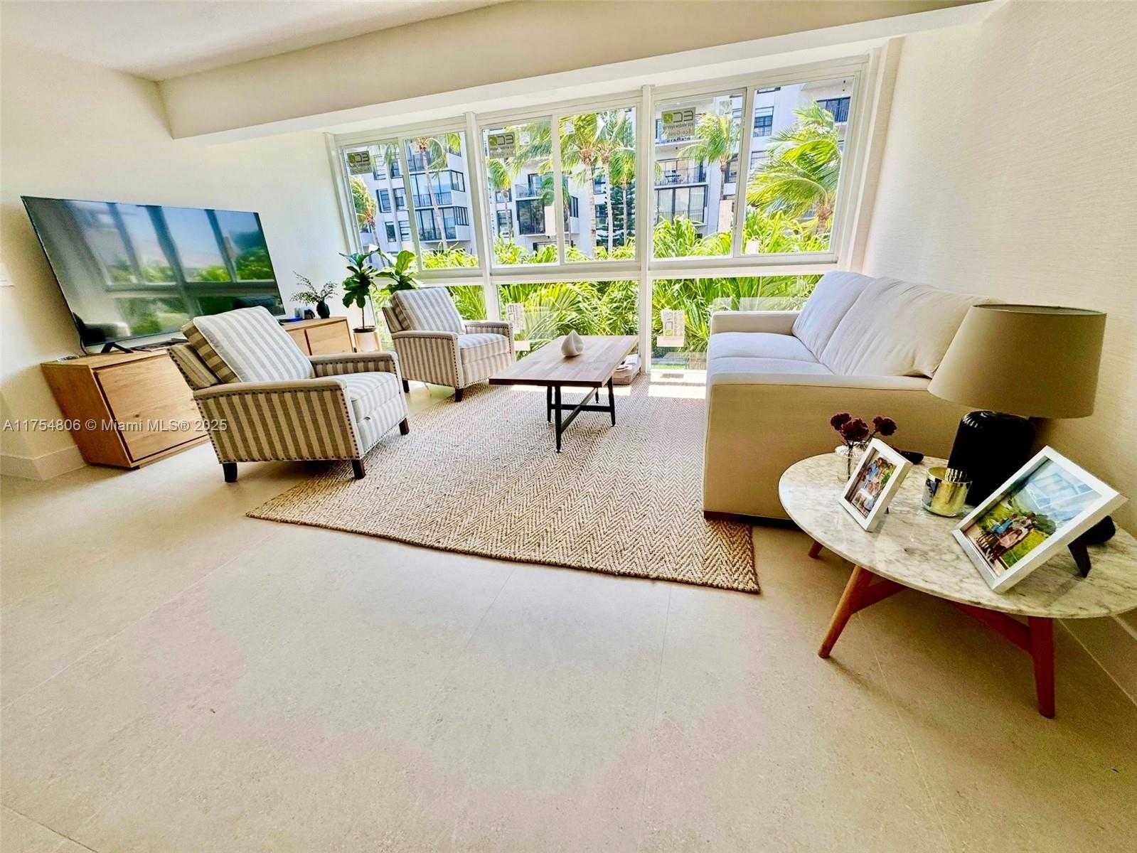 Small Image of 555 CRANDON BLVD #32, Key Biscayne Number 4