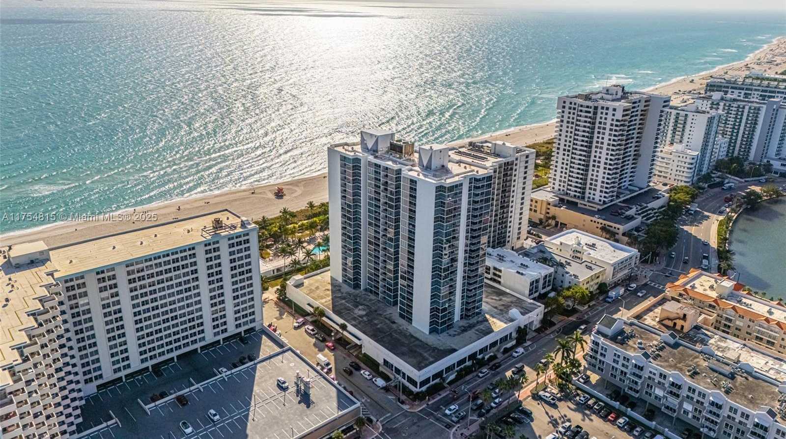 Small Image of 2655 COLLINS #2405, Miami Beach Number 8