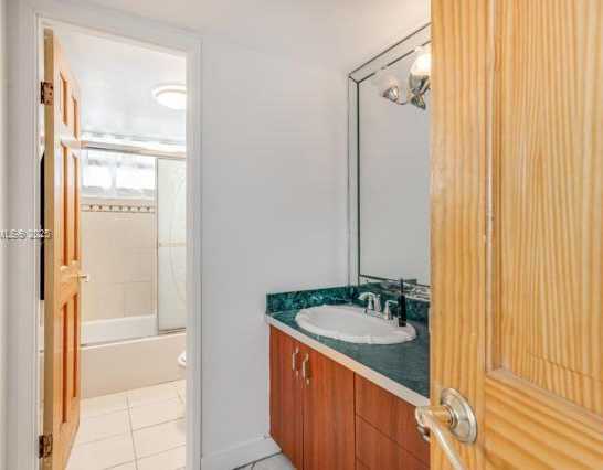 Small Image of 2841 NORTH EAST 163RD #815, North Miami Beach Number 17