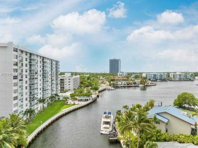 Small Image of 2841 NORTH EAST 163RD #815, North Miami Beach Number 2