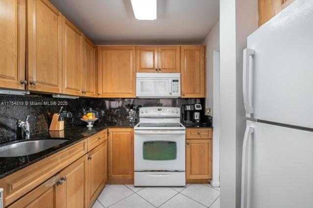 Small Image of 2841 NORTH EAST 163RD #815, North Miami Beach Number 20