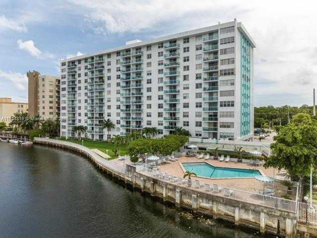 Small Image of 2841 NORTH EAST 163RD #815, North Miami Beach Number 21