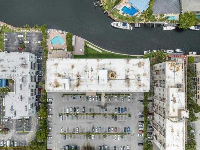 Small Image of 2841 NORTH EAST 163RD #815, North Miami Beach Number 27