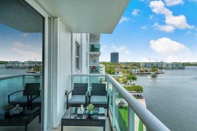Small Image of 2841 NORTH EAST 163RD #815, North Miami Beach Number 6