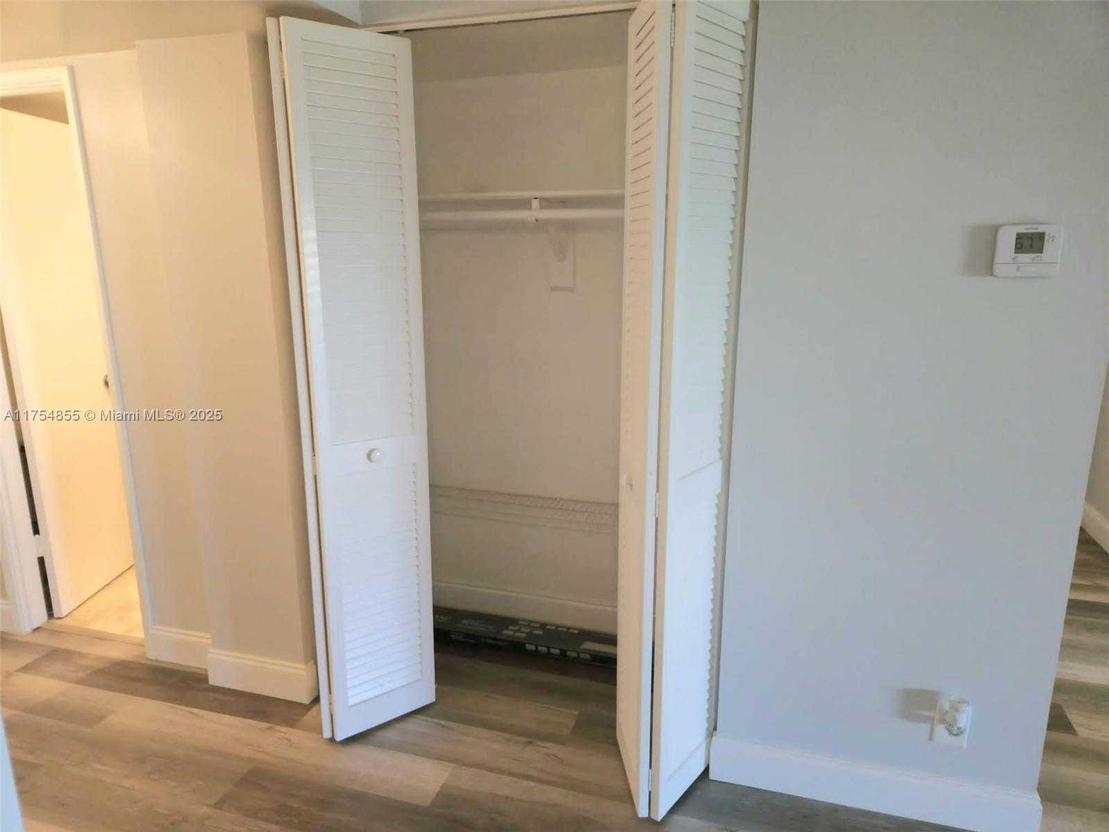 Small Image of 3535 BROKEN WOODS DR #106, Coral Springs Number 8