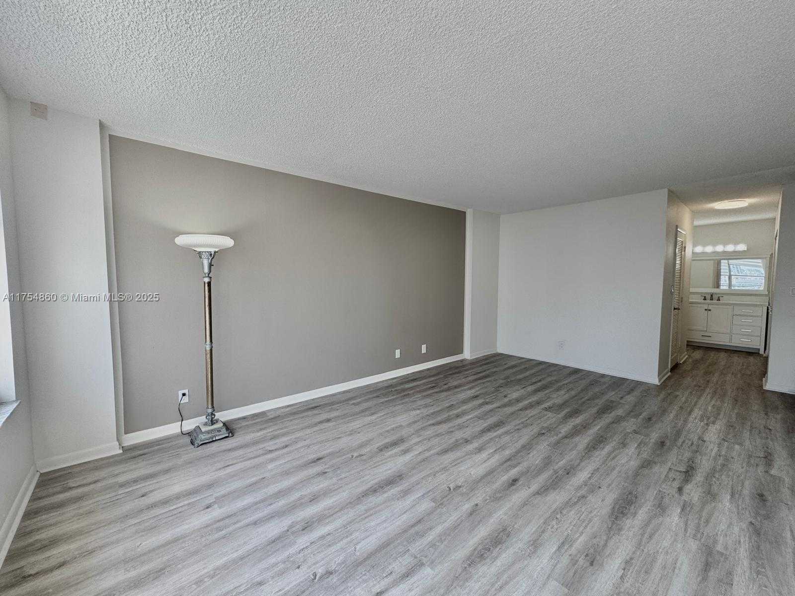 Small Image of 3800 SOUTH OCEAN DR #1707, Hollywood Number 13