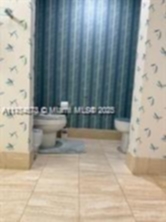 Small Image of 21205 YACHT CLUB DR #1410, Aventura Number 14