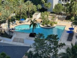 Small Image of 21205 YACHT CLUB DR #1410, Aventura Number 23