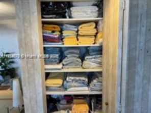 Small Image of 21205 YACHT CLUB DR #1410, Aventura Number 25