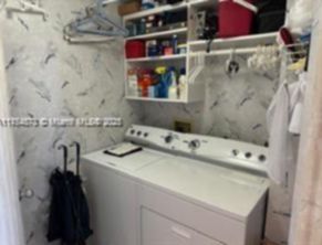 Small Image of 21205 YACHT CLUB DR #1410, Aventura Number 26