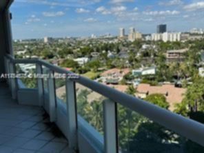 Small Image of 21205 YACHT CLUB DR #1410, Aventura Number 6