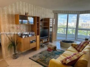 Small Image of 21205 YACHT CLUB DR #1410, Aventura Number 8
