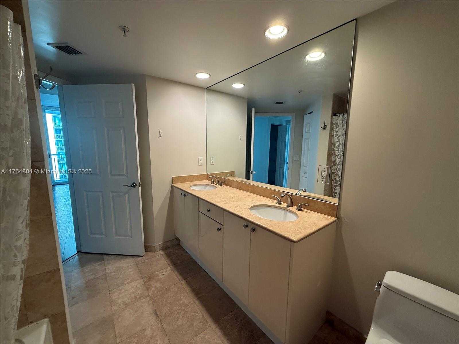 Small Image of 1745 EAST HALLANDALE BEACH BLVD #804W, Hallandale Beach Number 35
