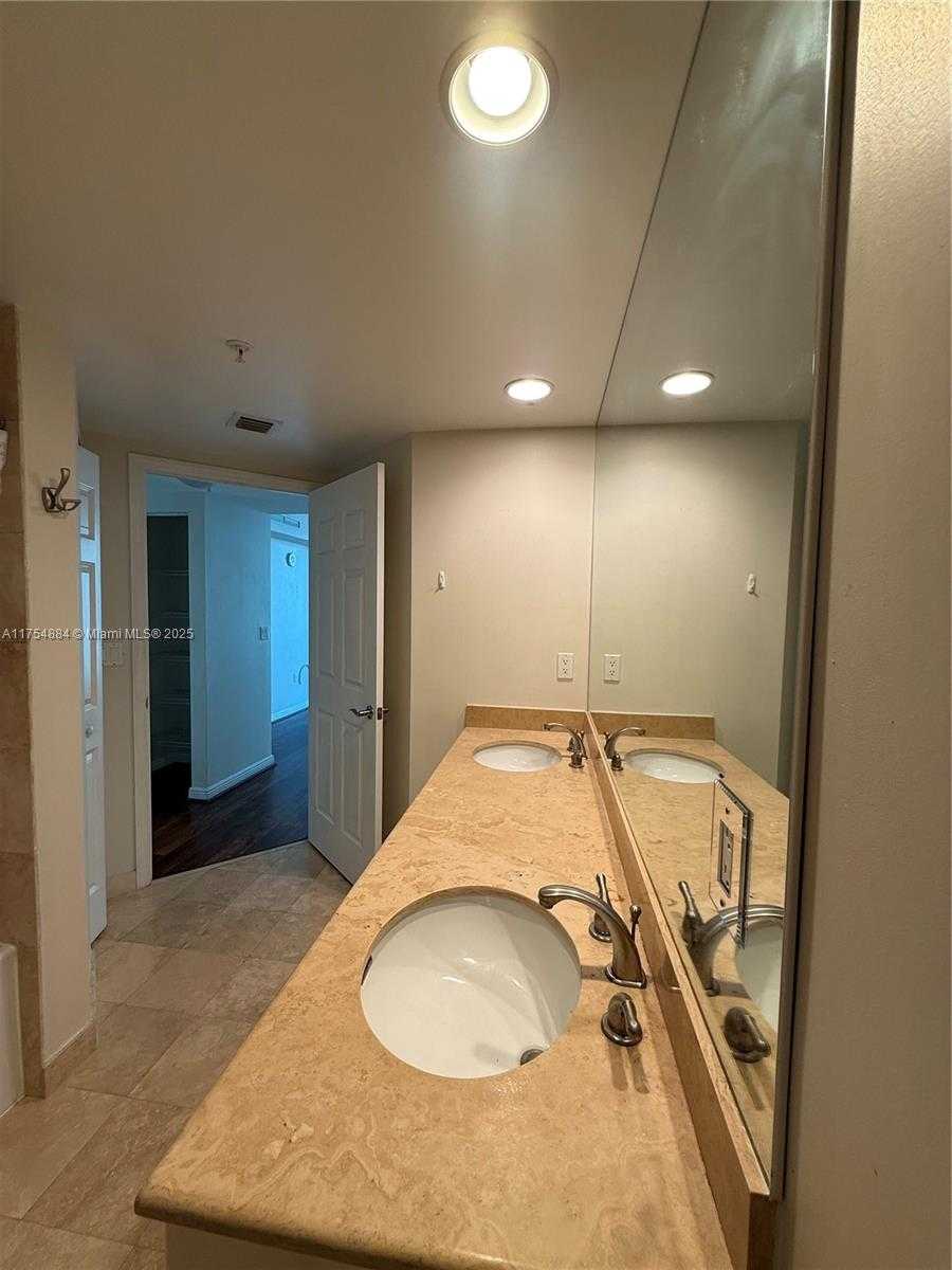 Small Image of 1745 EAST HALLANDALE BEACH BLVD #804W, Hallandale Beach Number 36