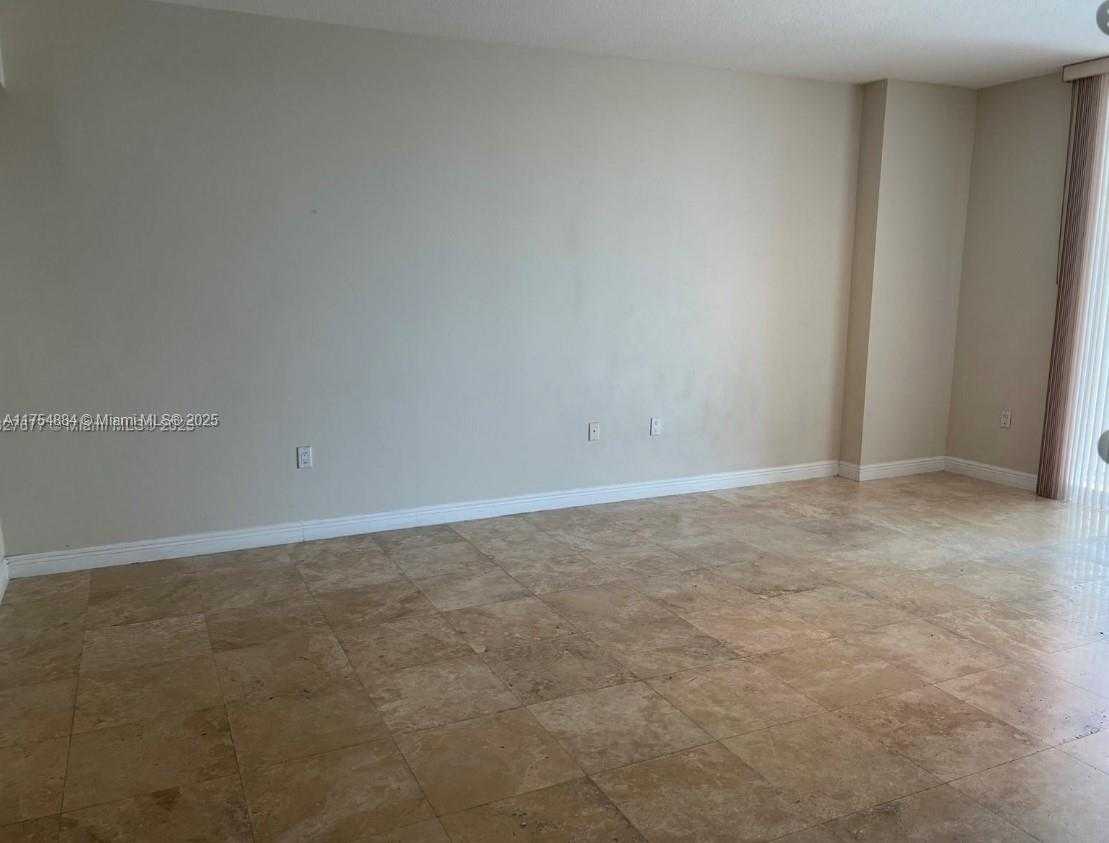Small Image of 1745 EAST HALLANDALE BEACH BLVD #804W, Hallandale Beach Number 6