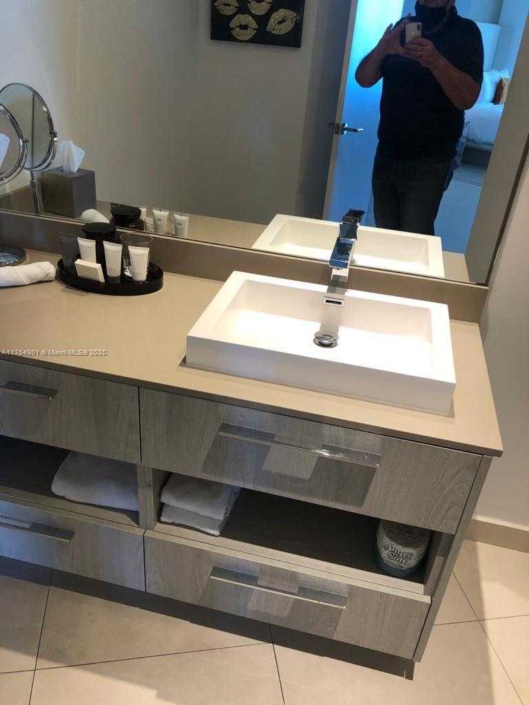 Small Image of 4111 SOUTH OCEAN DR #3605, Hollywood Number 27