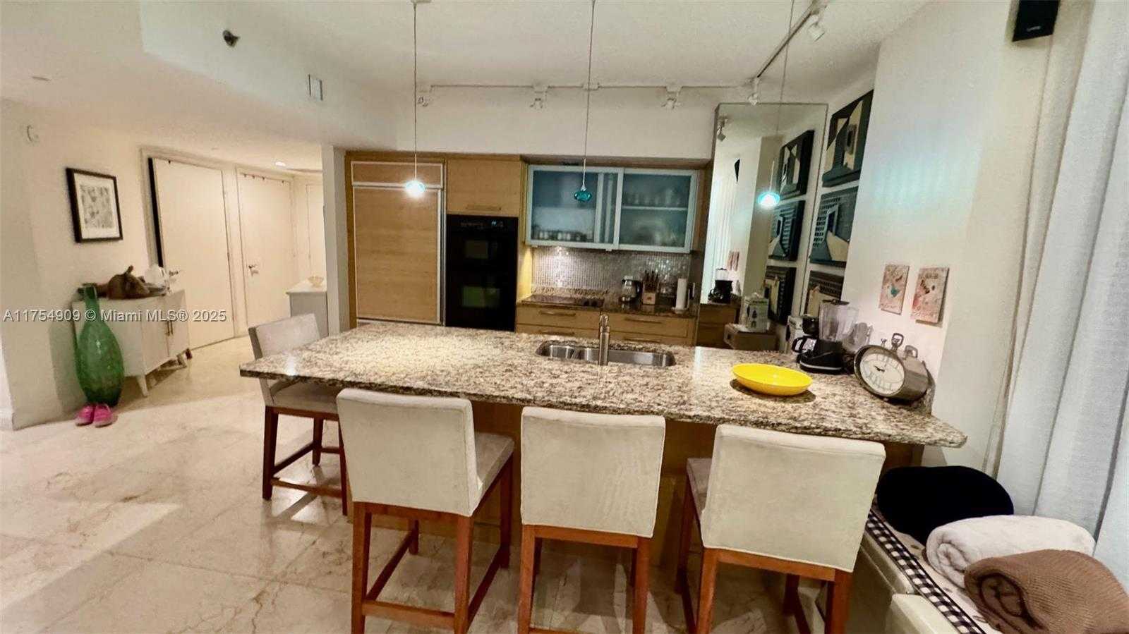 Small Image of 1830 SOUTH OCEAN DR #4708, Hallandale Beach Number 12