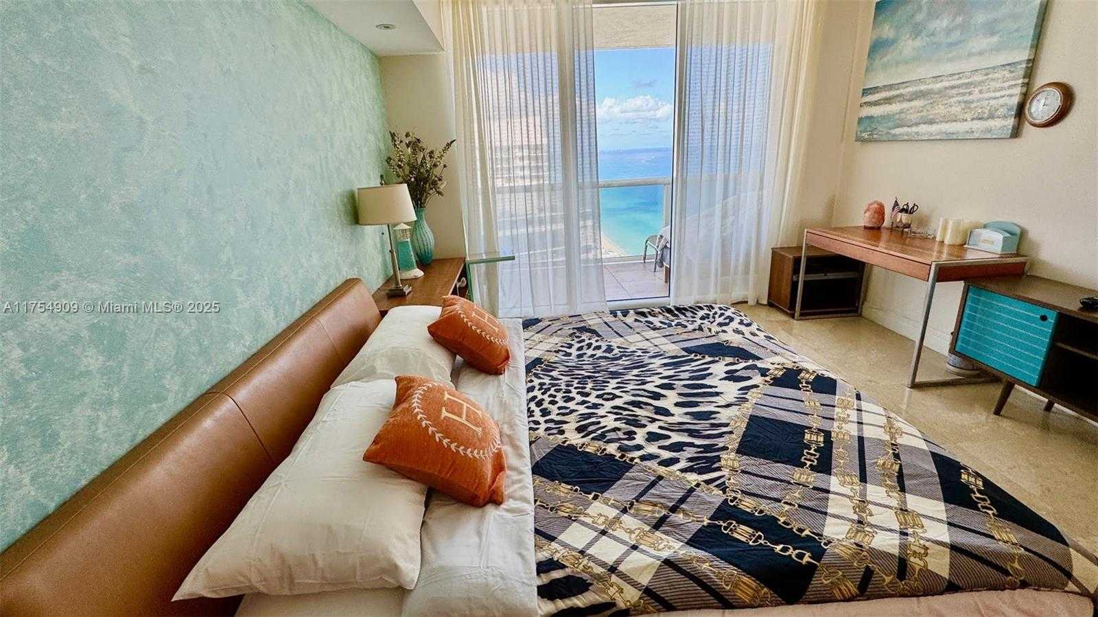 Small Image of 1830 SOUTH OCEAN DR #4708, Hallandale Beach Number 19