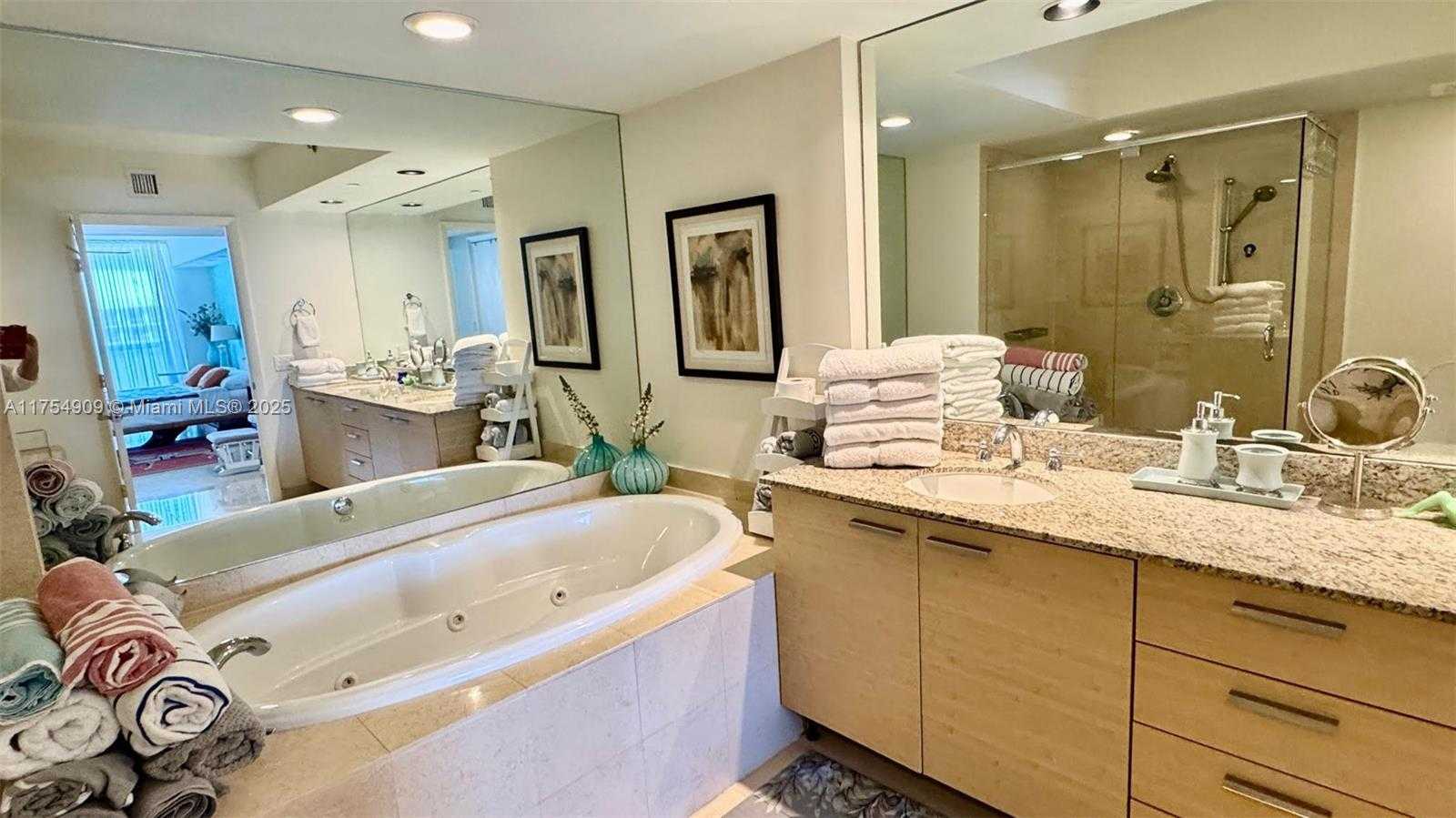 Small Image of 1830 SOUTH OCEAN DR #4708, Hallandale Beach Number 22